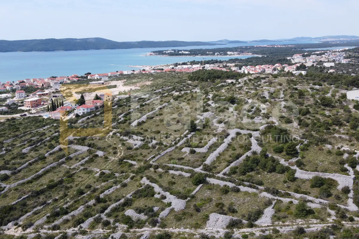 Građevinsko zemljište, Brodarica, 1988 m2 - Brodarica, Šibenik