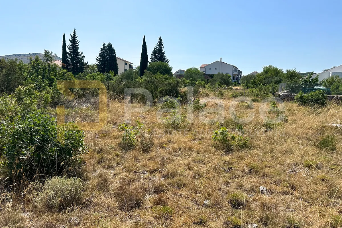 zemljište na mirnoj lokaciji sa pogledom na more, 2140 m2, bilice - slika 3