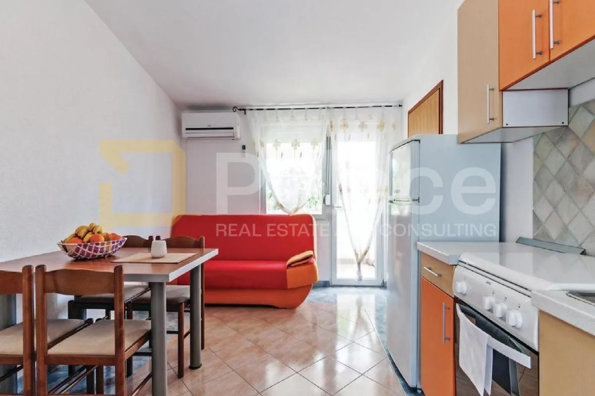 vir : apartmanska kuća 90 metara od mora - slika 3