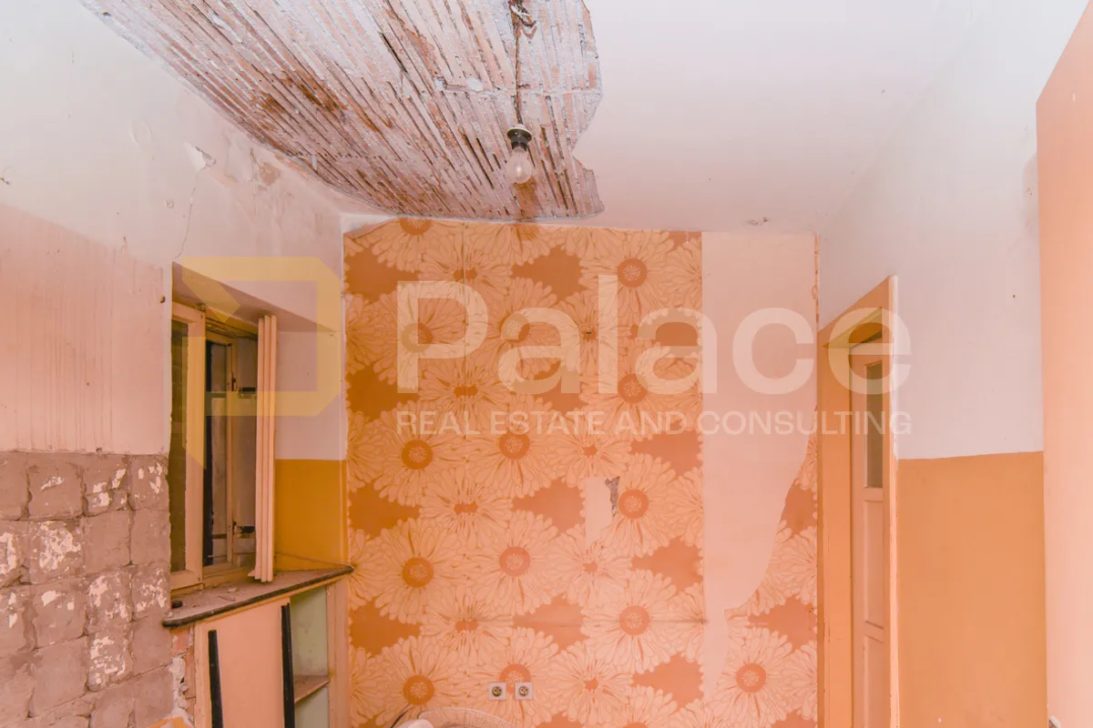 kamena kuća za renovaciju s poslovnim prostorom i parkingom, 120 m2 - slika 6