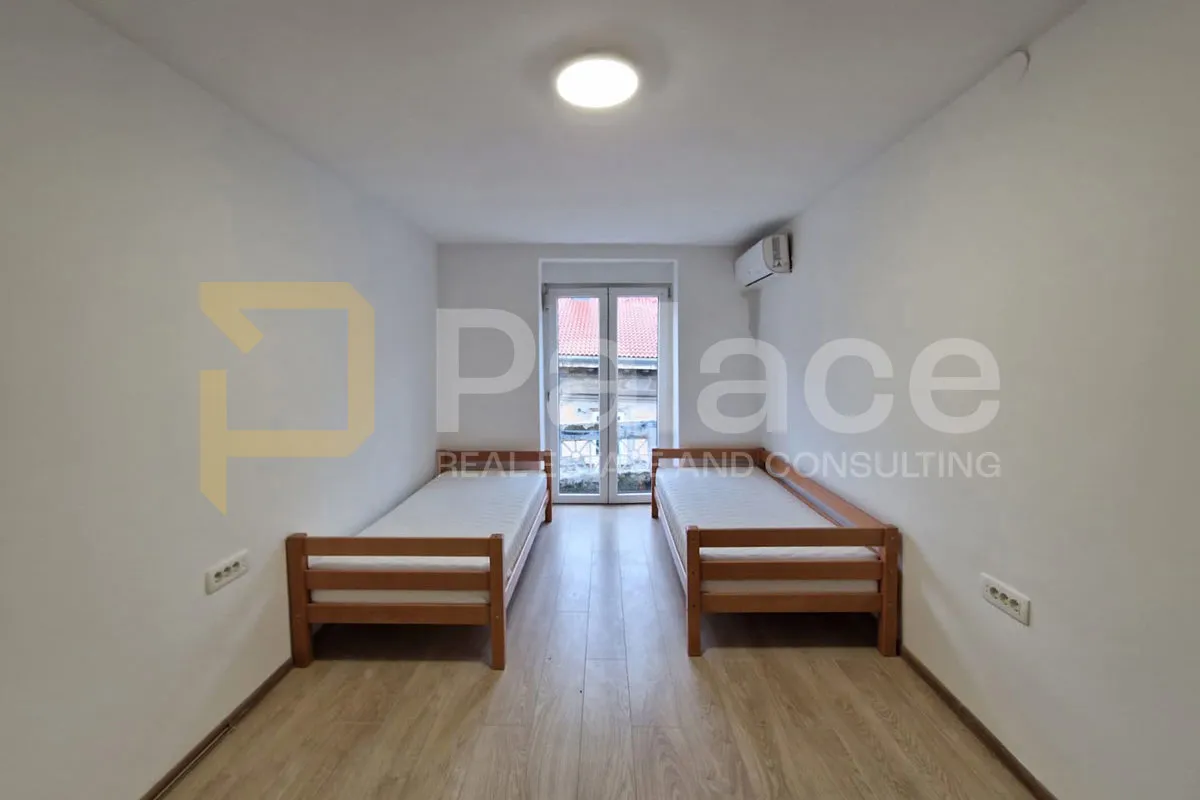 najam! veliki stan za smještaj radnika u centru rijeke, 105,72 m² - slika 9