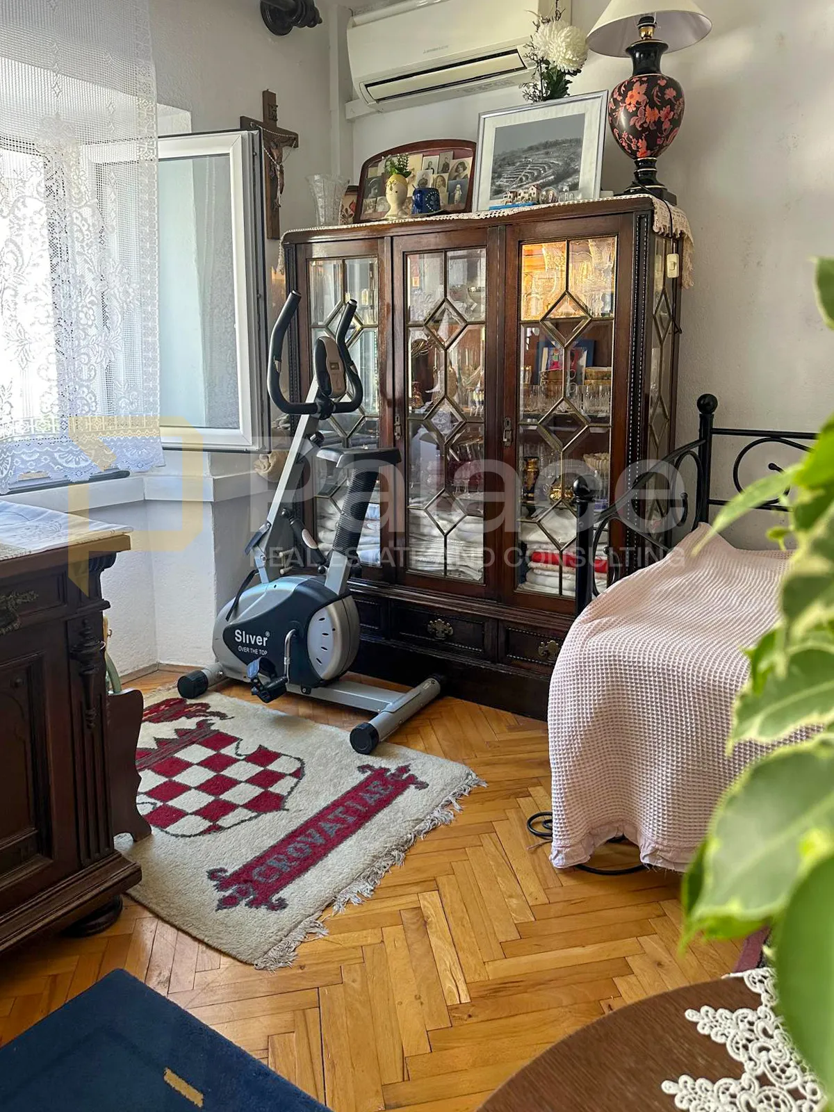 prilika, 132 m2, kaštel sućurac, kamena kuća, 50 m od mora - slika 8