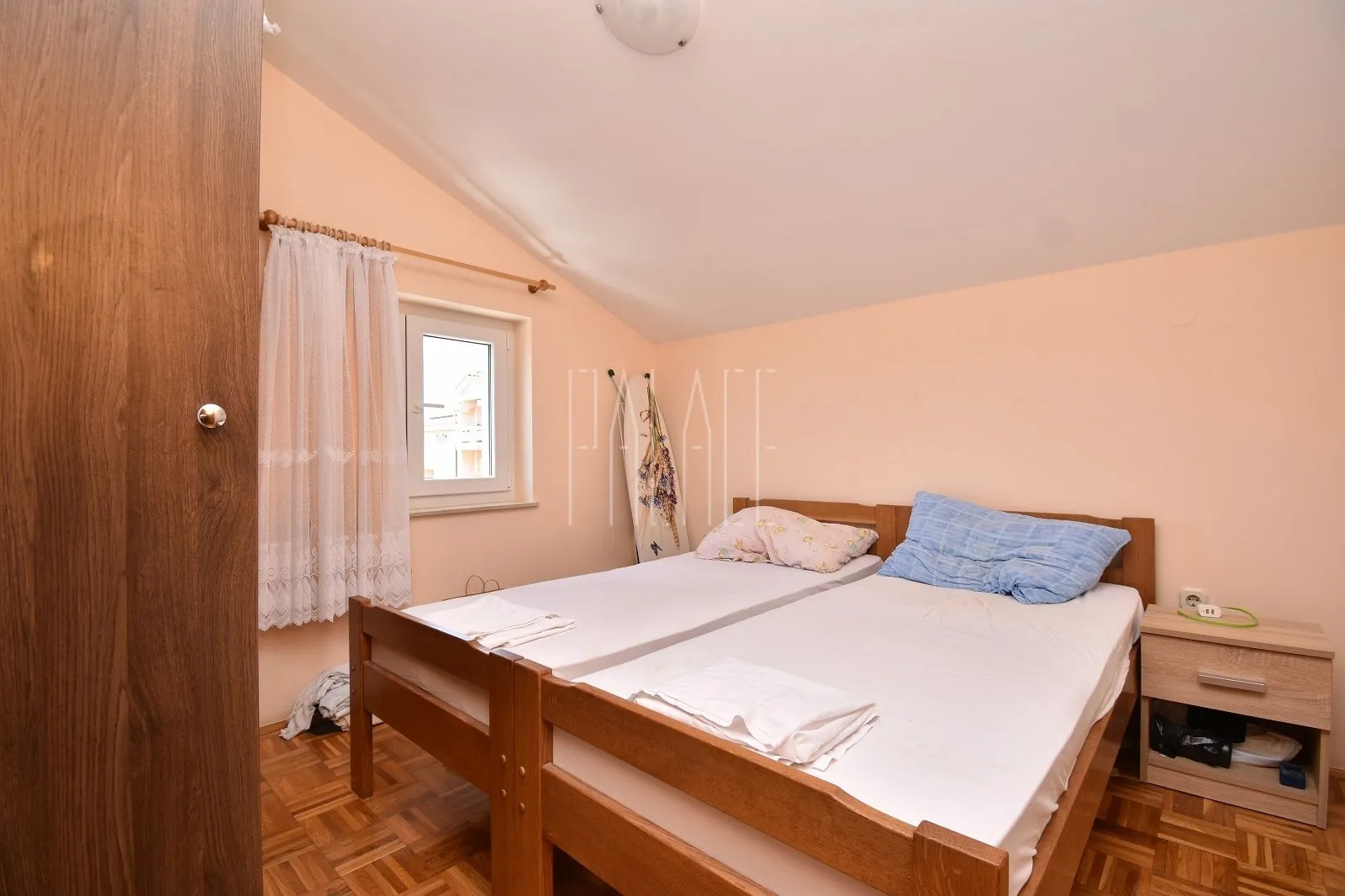 turistički objekt sa 12 apartmana s pogledom na more, srima, 650.00 m2 - slika 5