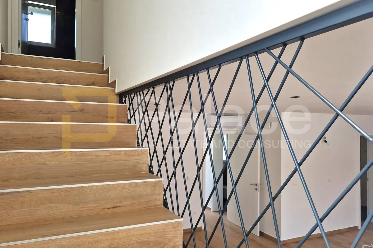 nova dvojna kuća s 3 spavaće sobe i velikim dvorištem, vodice 162 m2 - slika 14