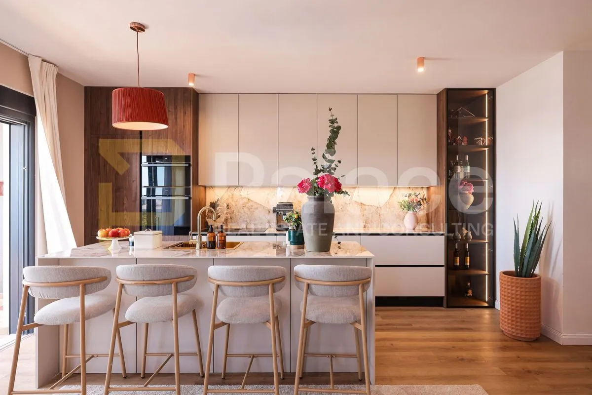 luksuzno uređen penthouse sa krovnom terasom višnjik 108m2 - slika 4