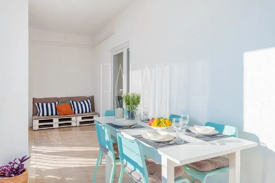 novouređena kuća u blizini mora: pisak 230m2 (prodaja) - slika 13