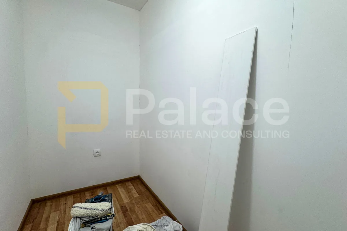 moderna urbana prizemnica – montažna kuća s garažom i terasom - slika 14
