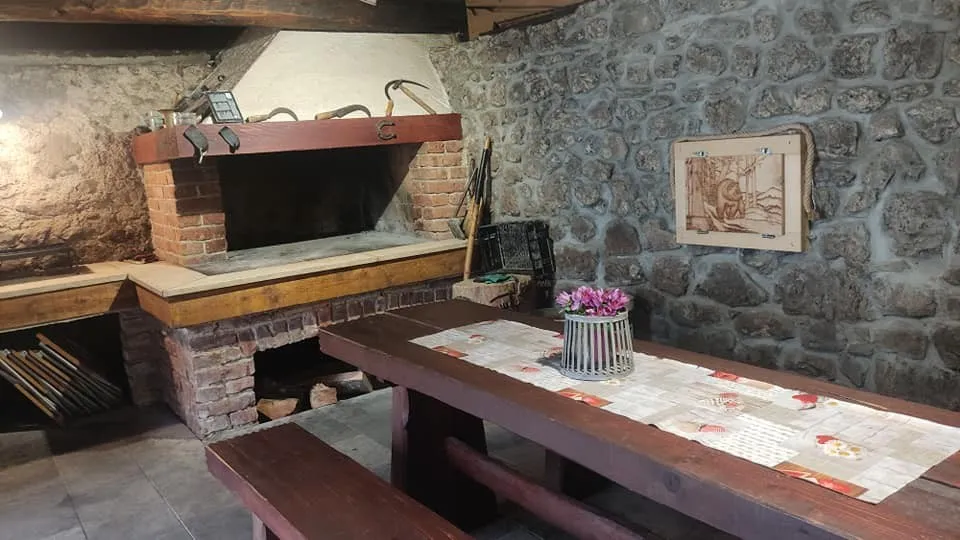 kuća u mrkoplju u blizini skijališta, gorski kotar, 170m2 - slika 10