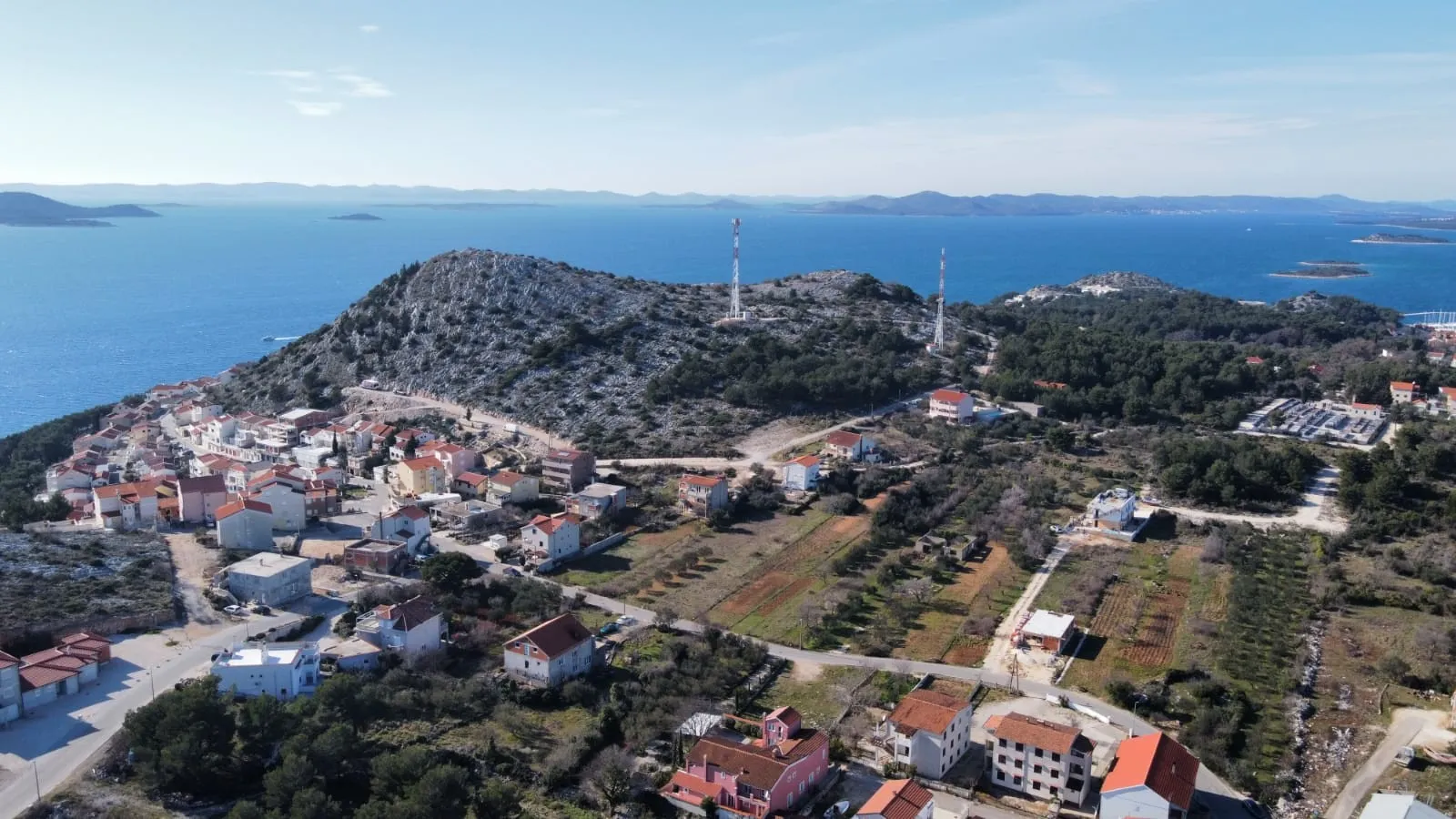 Građevinsko zemljište na izvrsnoj lokaciji 400m od mora - Drage, Pakoštane