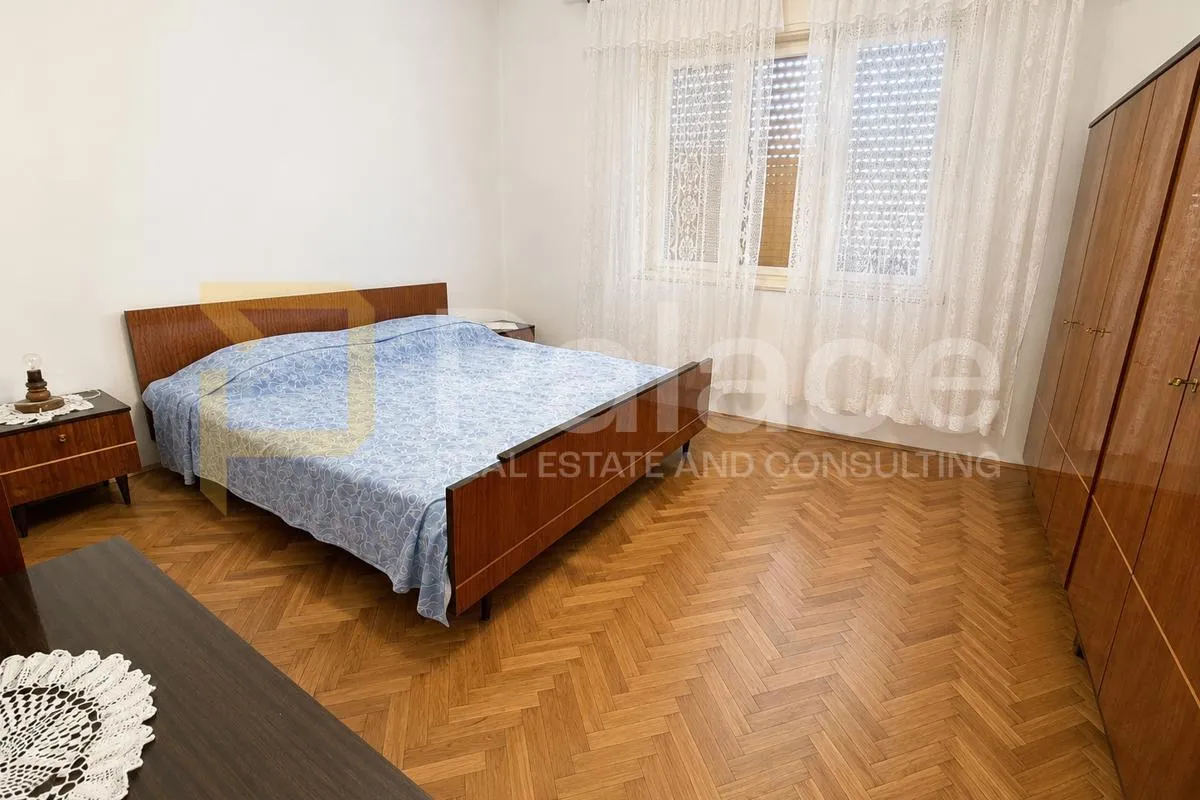 obiteljska kuća u badnju, drniš - slika 4