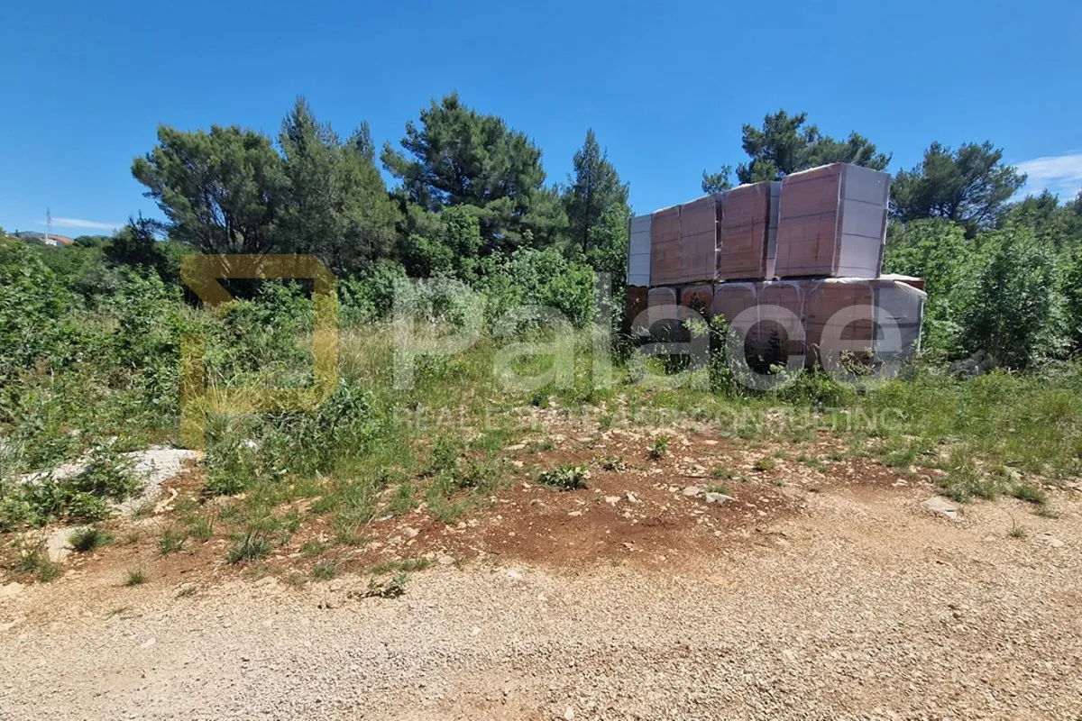 građevinsko zemljište idealne površine i oblika uz put, bilice, 503 m2 - slika 2