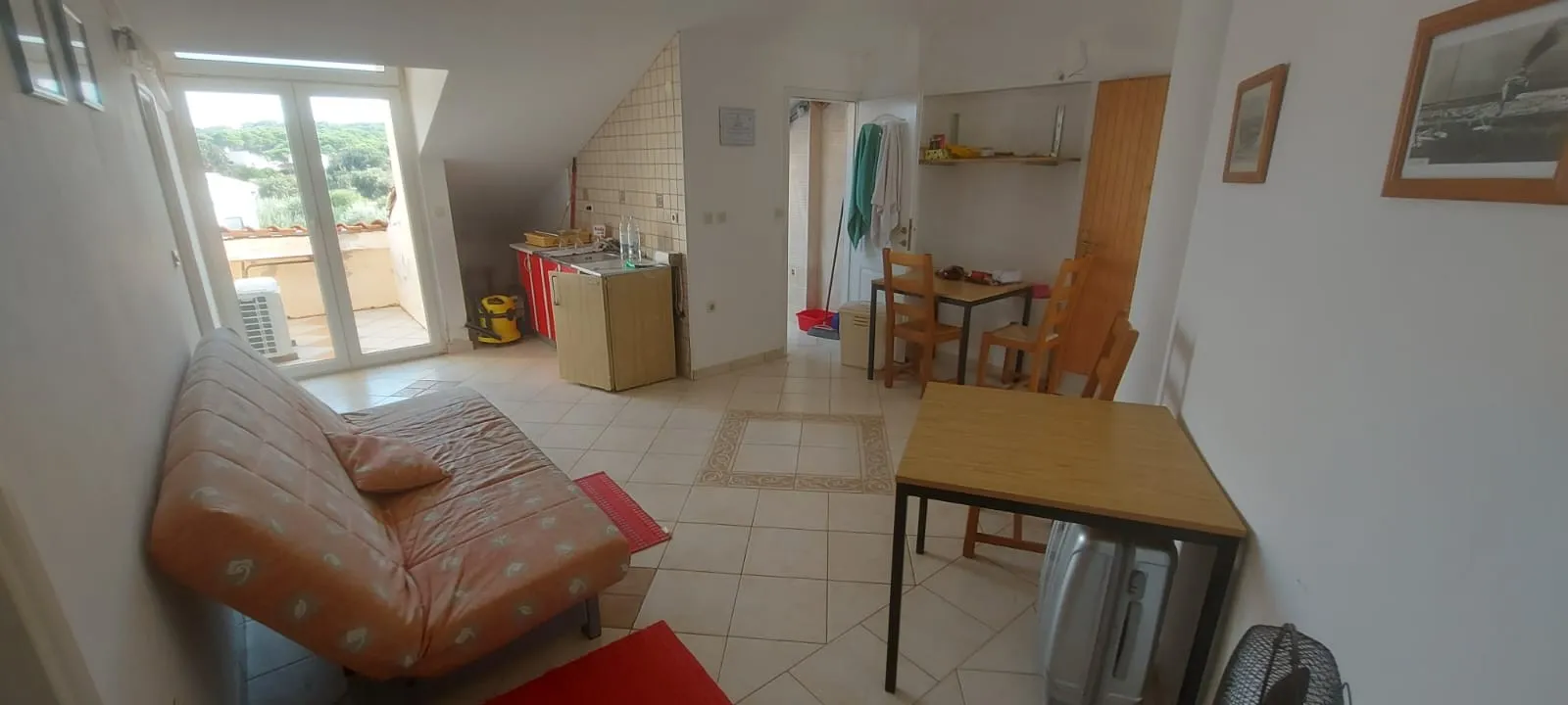 kuća sa uhodanim restoranom prvi red do mora, silba - slika 12