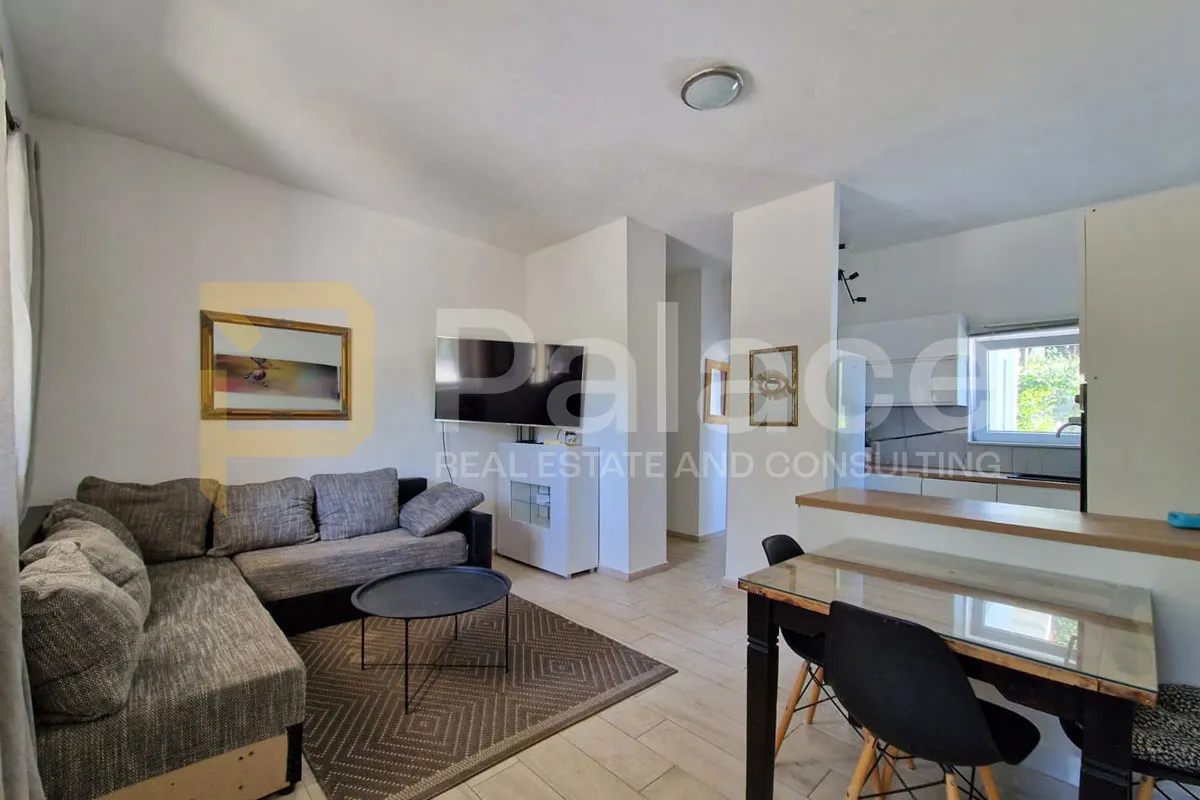 dva stana s bazenom, vrtom i parkirnim mjestima, ika - 89,10 m² - slika 22