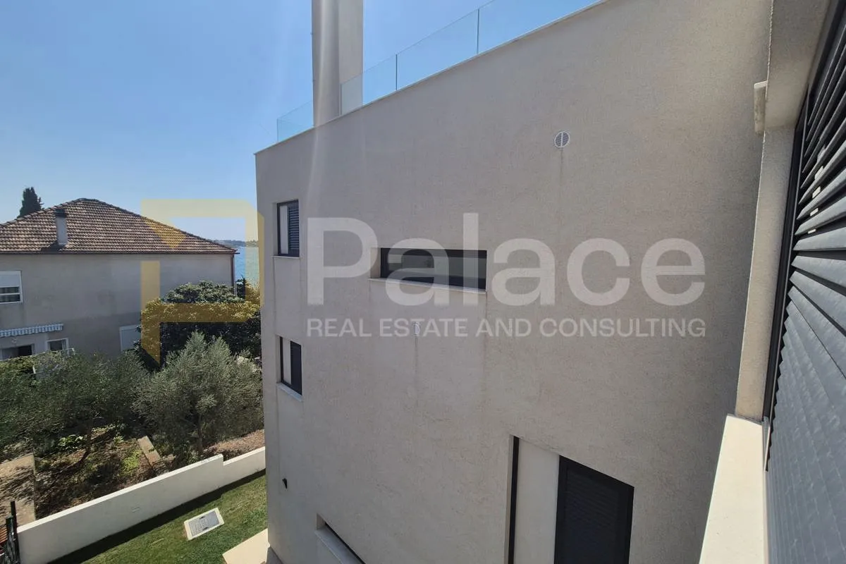 ekskluzivna vila s apartmanom i panoramskim pogledom u diklu, zadar - slika 5
