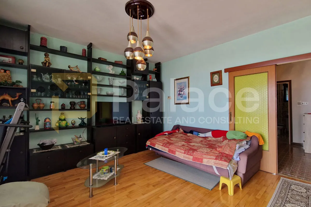 dvoetažni stan s pogledom na more i dodatnim stanom, kastav, 208,44m² - slika 10