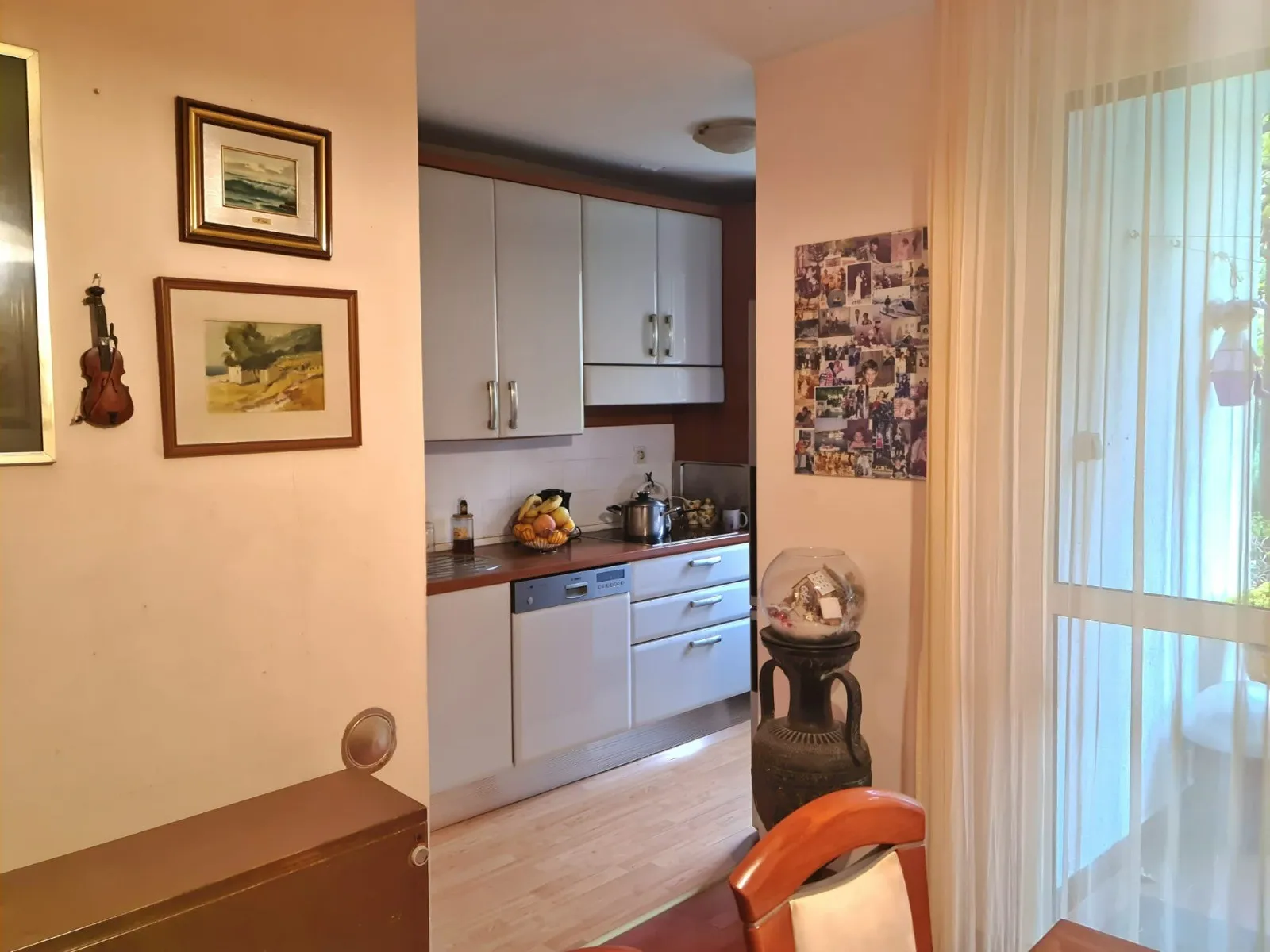 split - dvosoban stan s predivnim vrtom, mertojak - slika 16