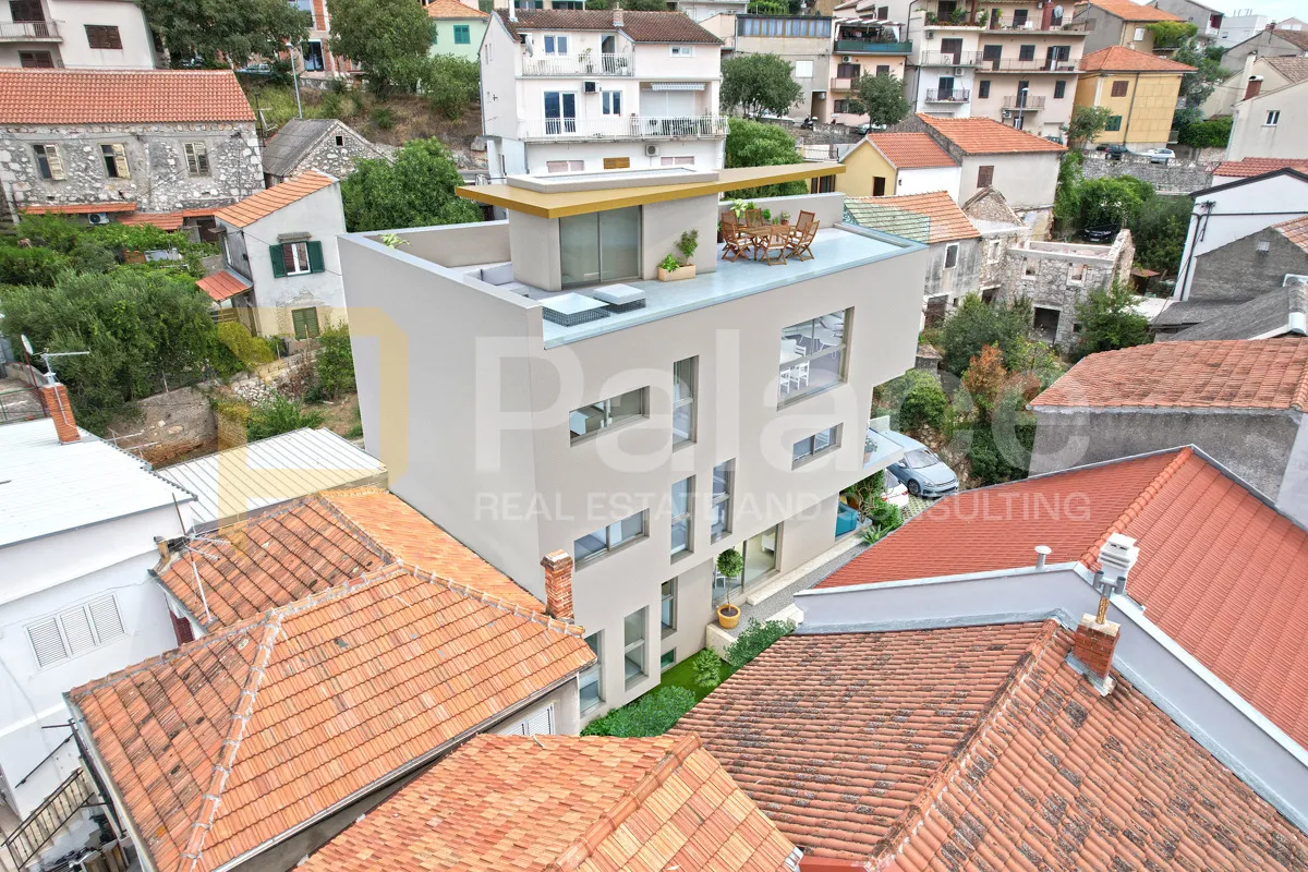 šibenik: "golden penthouse" u centru grada s pogledom na more - slika 11