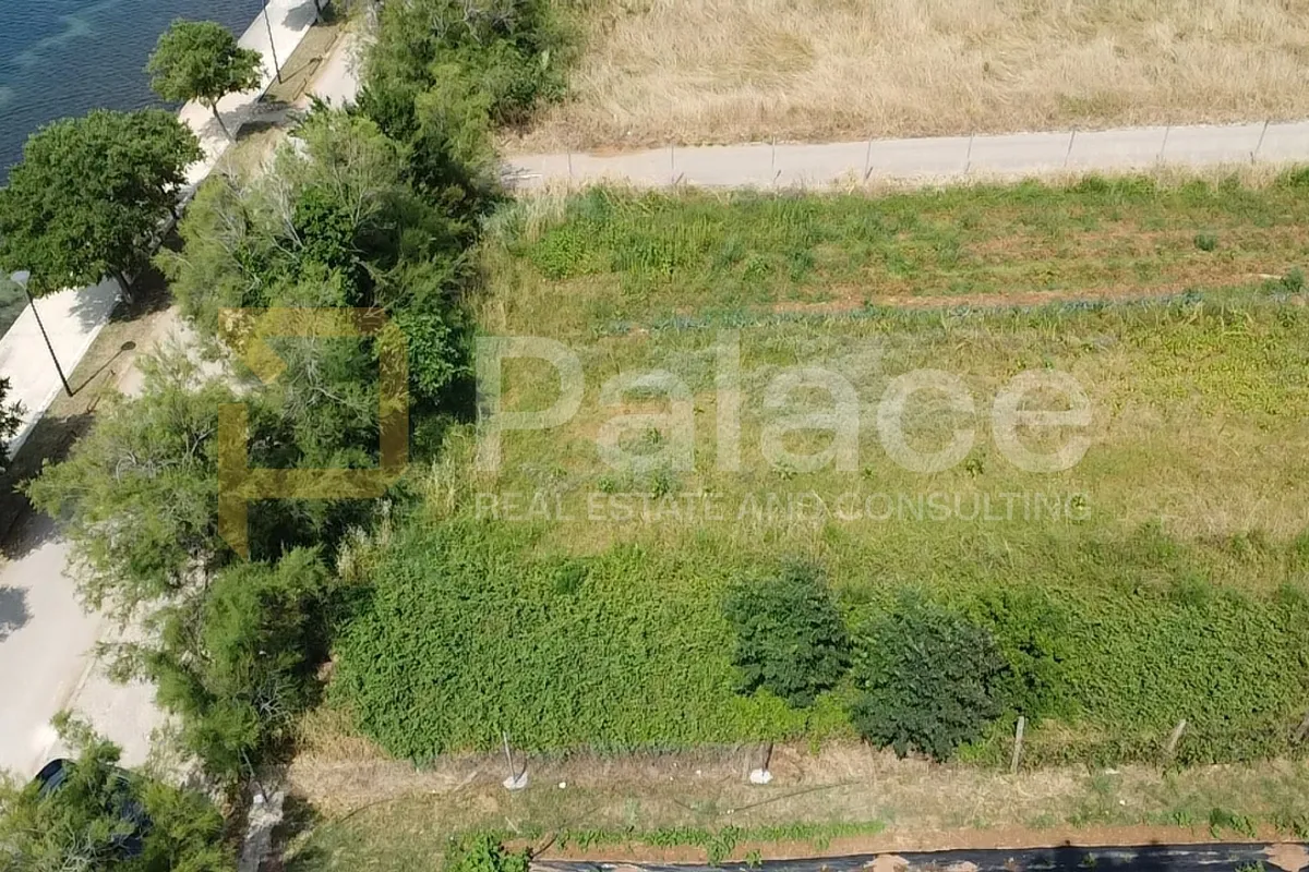 građevinsko zemljište, prvi red uz more 1893 m2 - slika 3