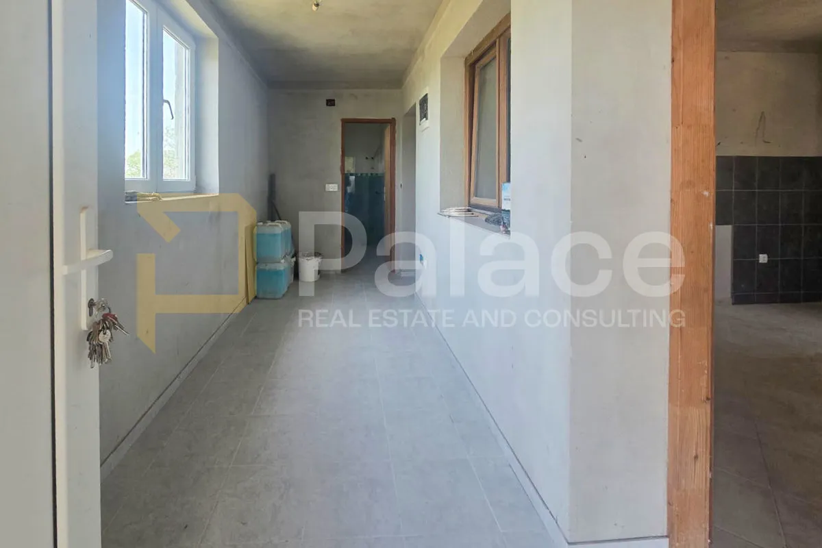 kuća prizemnica velikog potencijala na terenu 3000 m2, skradin-cicvare - slika 10
