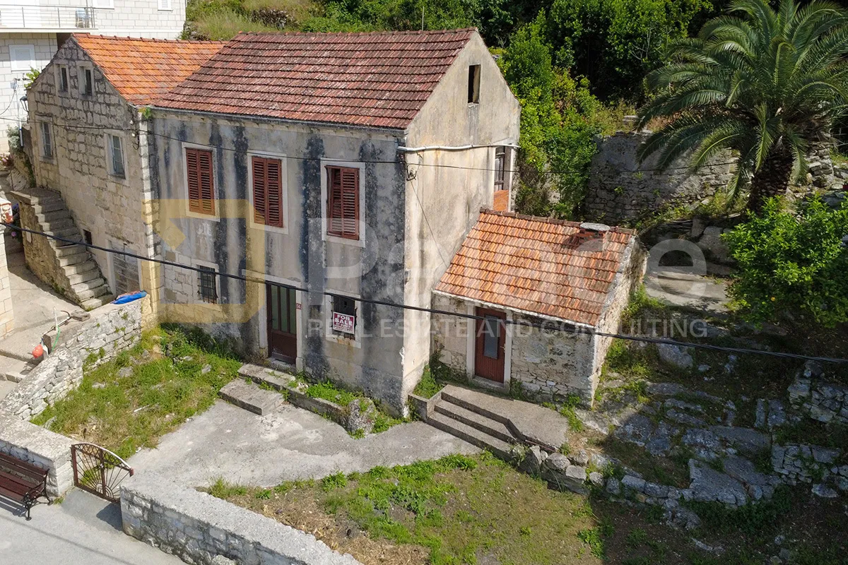 korčula, račišće - kamena kuća uz more i velika parcela - slika 4