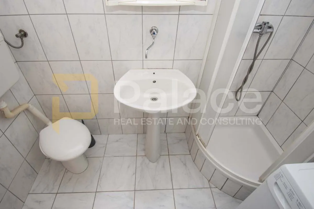 useljivi stan u visokom prizemlju s pogledom, šibeniku, škopinac 93 m2 - slika 12