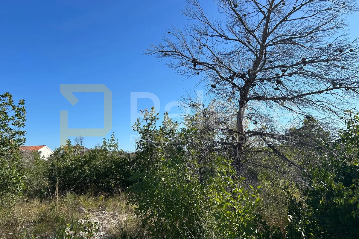 građevinsko zemljište u zatonu površine 528 m2 - slika 4