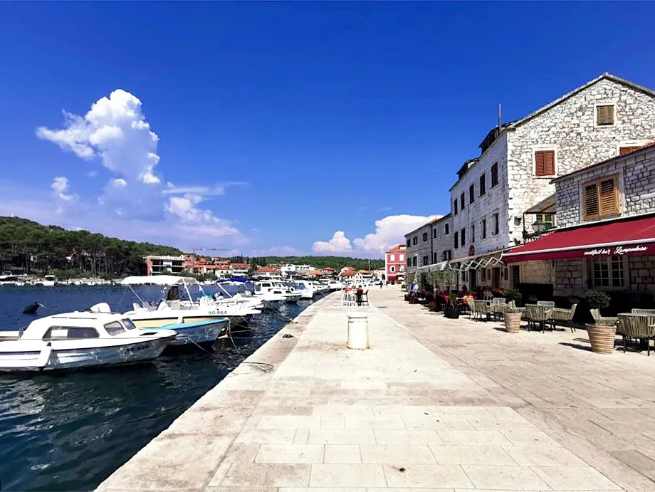 kamena kuća u povijesnoj jezgri staroga grada na hvaru, 599.00 m² - slika 2