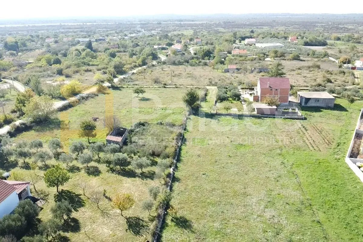smoković; mješovito građevinsko zemljište deset minuta vožnje od zadra - slika 11