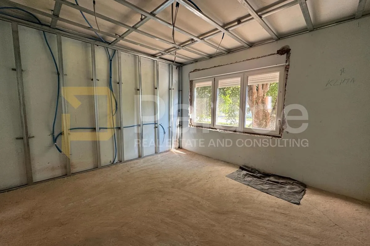vikend kuća s velikim zemljištem, gazije, 3620 m2 - slika 10