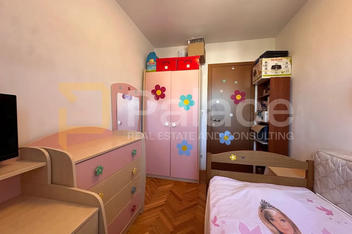 prekrasan stan s dva garažna parking mjesta, moguća zamjena - slika 17