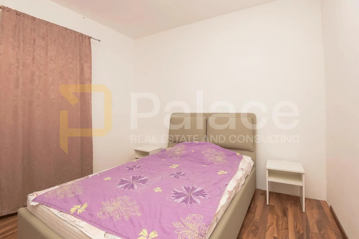 raslina: tri stana u prizemlju kuće 120m2 - slika 17