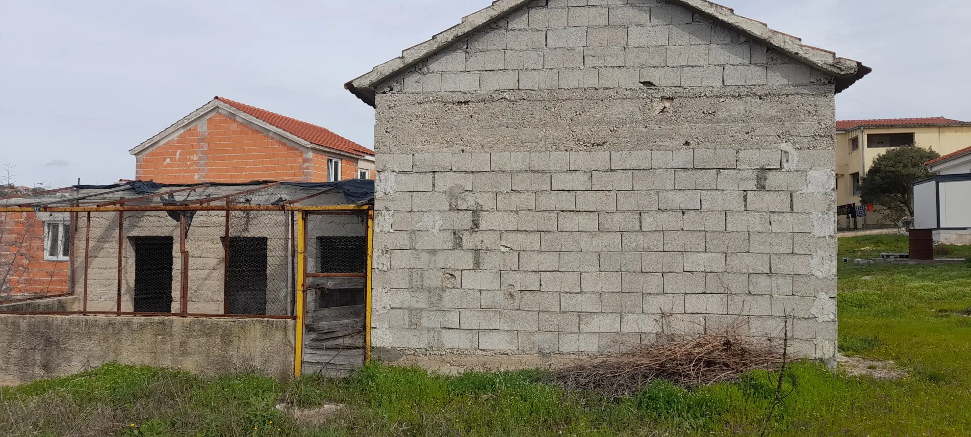 kuća u vrpolju na parceli od 1500 m2 - slika 4