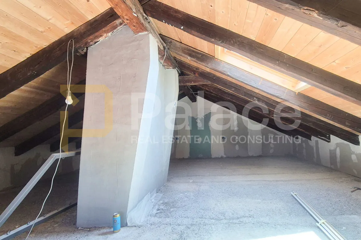 renovirani dvoetažni stan s4 u manjoj zgradi: šibenik-centar, 70 m2 - slika 13