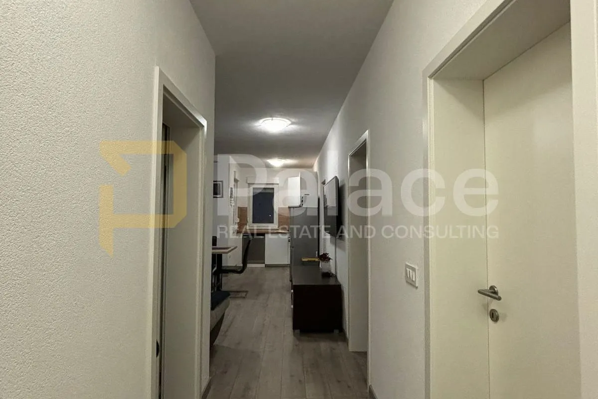 stan u novogradnji s predivnim pogledom na more 65m2 - slika 10