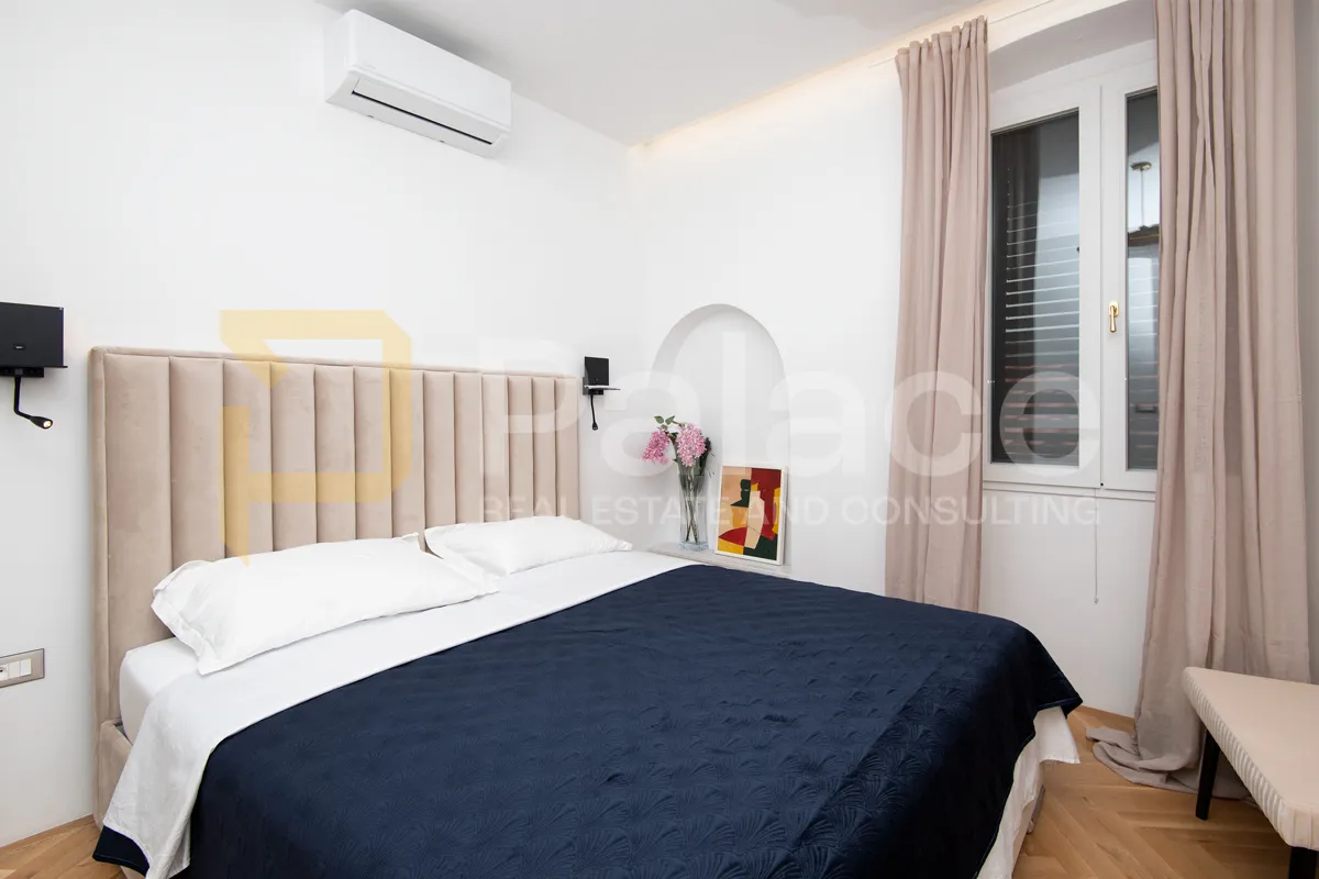 jedinstveni prostrani stan u centru šibenika – potpuno renoviran,80 m2 - slika 3
