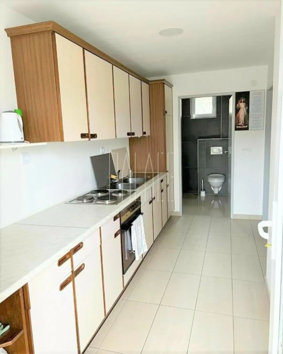 kuća s 2 apartmana i dvorištem: gornji karin, 75.00 m2 (prodaja) - slika 6