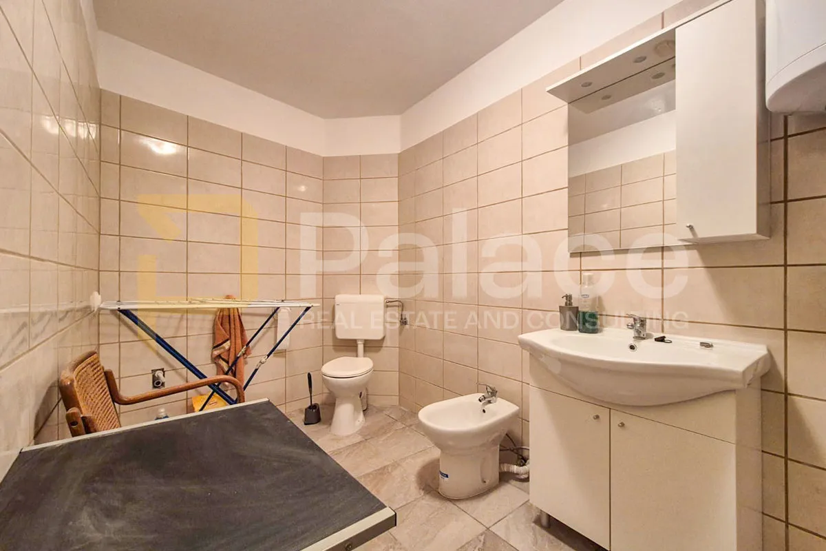 dvoetažni stan u staroj gradskoj jezgri, šibenik, 60 m2 - slika 10