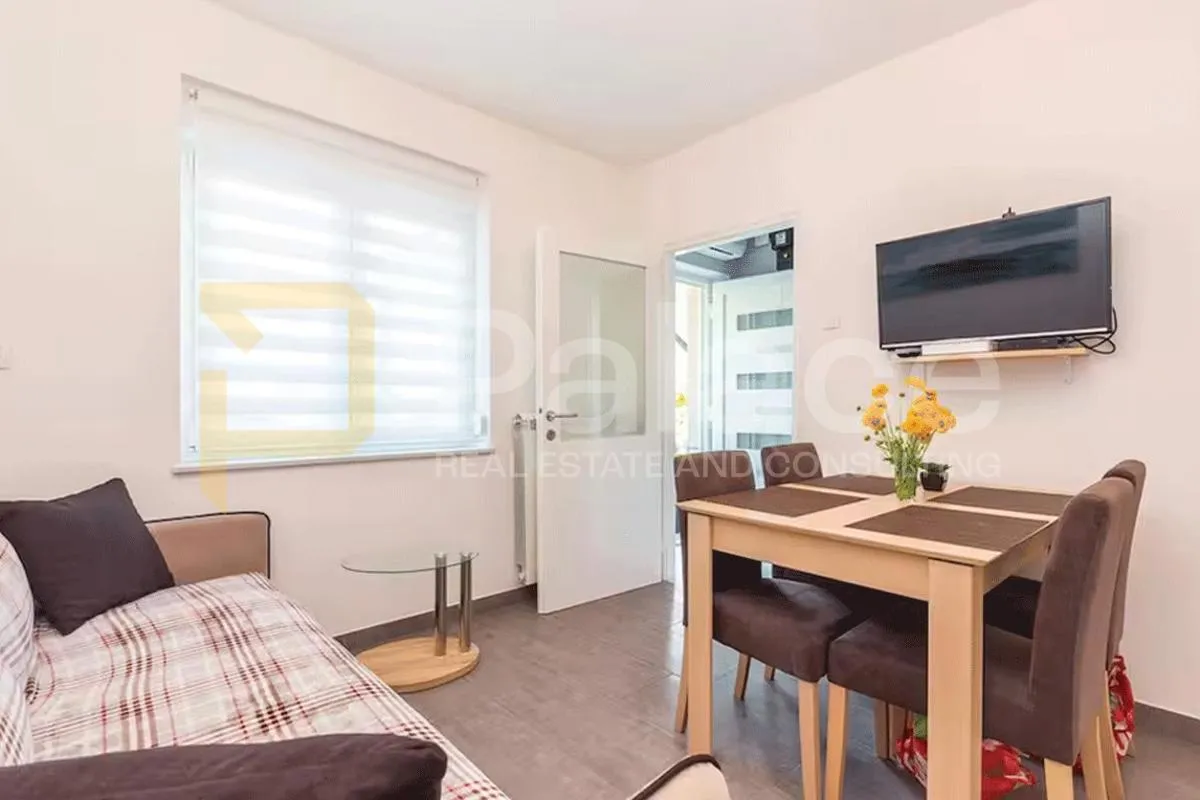 apartman za radnike kostrena – 2 spavaće sobe, terasa, parking - slika 3