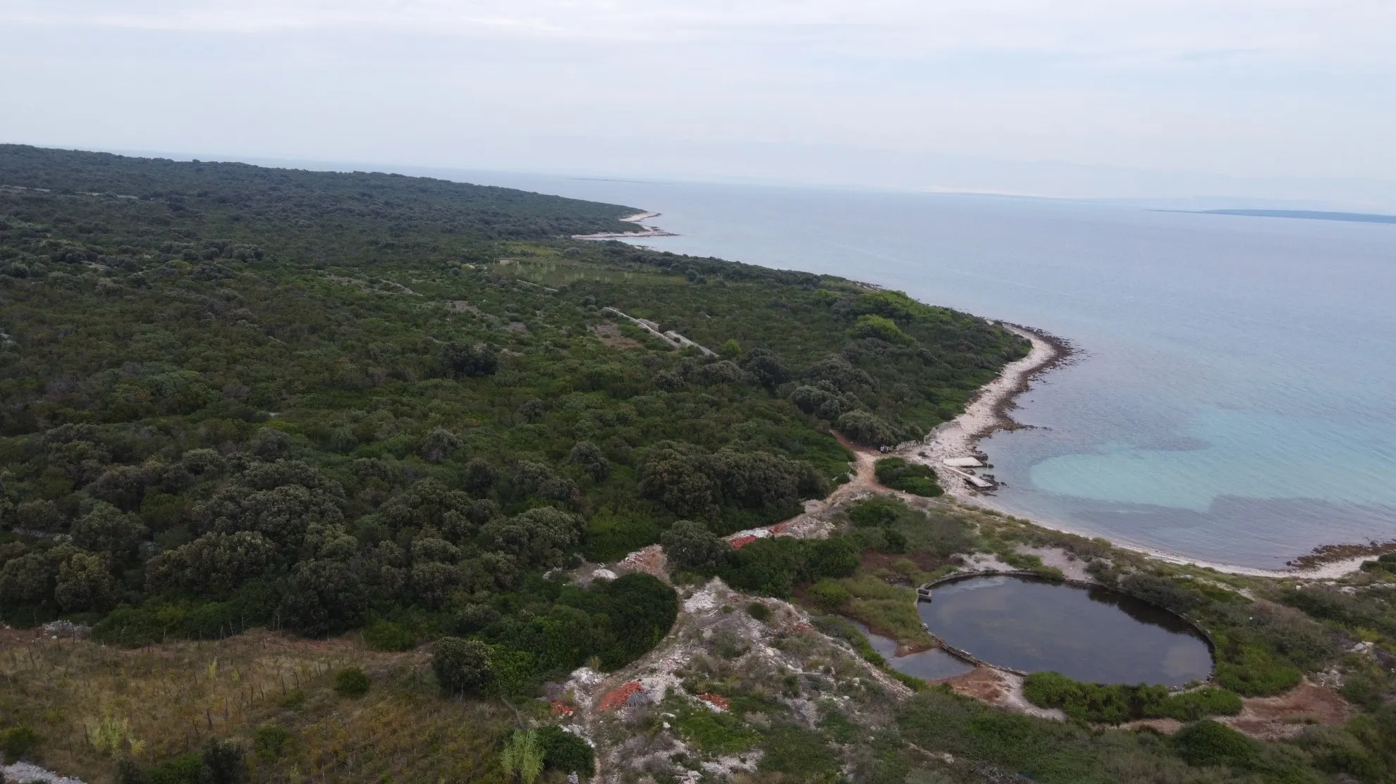prodaja: poljoprivredno zemljište prvi red uz more, 1130 m2 - slika 2