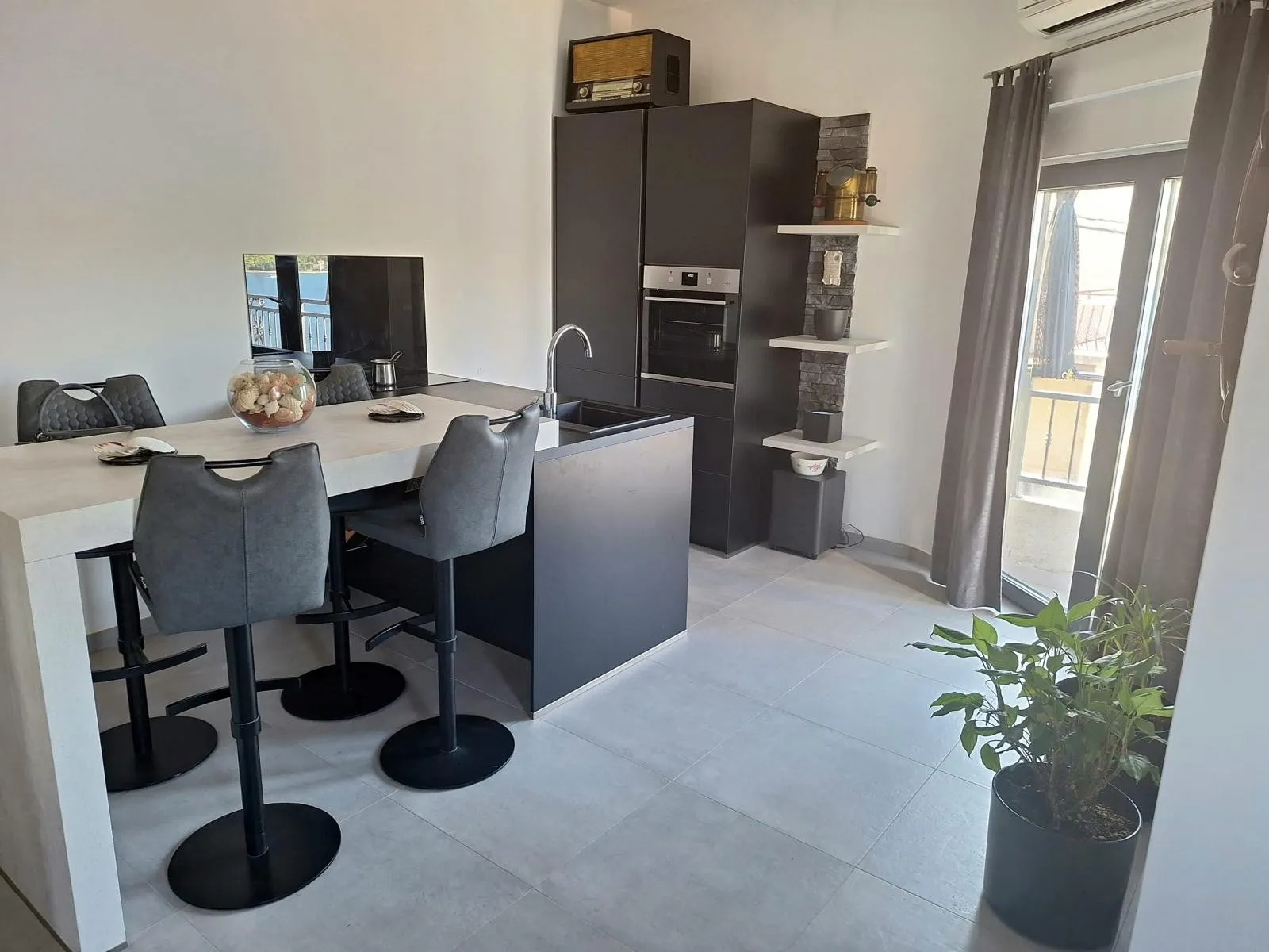 kuća s više jedinica, okrug donji, 500 m2 - slika 5