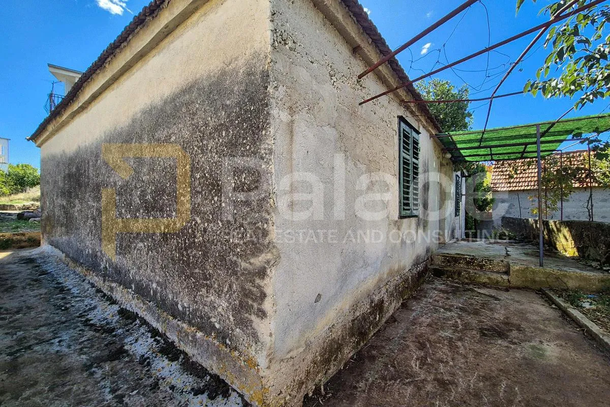 kuća prizemnica za renovaciju u jadrtovcu, 96 m² - slika 4