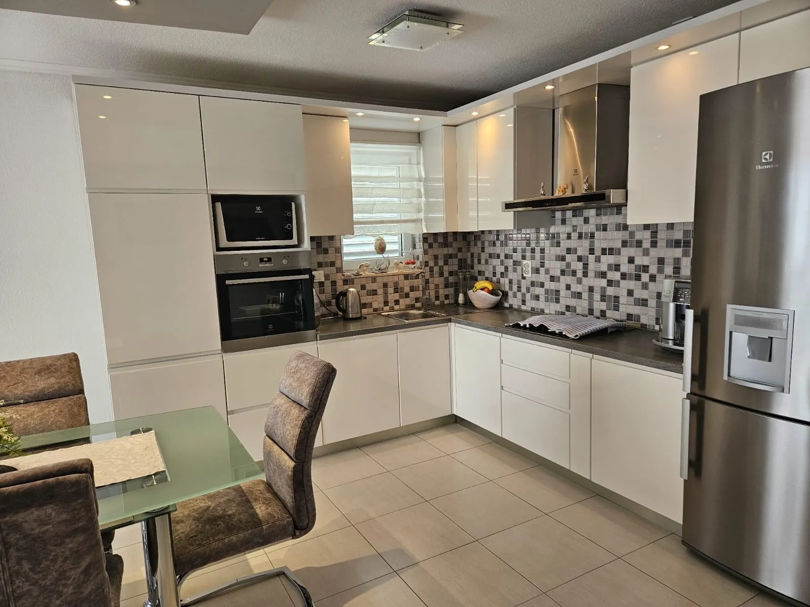neponovljiva prilika/pogled na more makarska, 130 m2 - slika 5