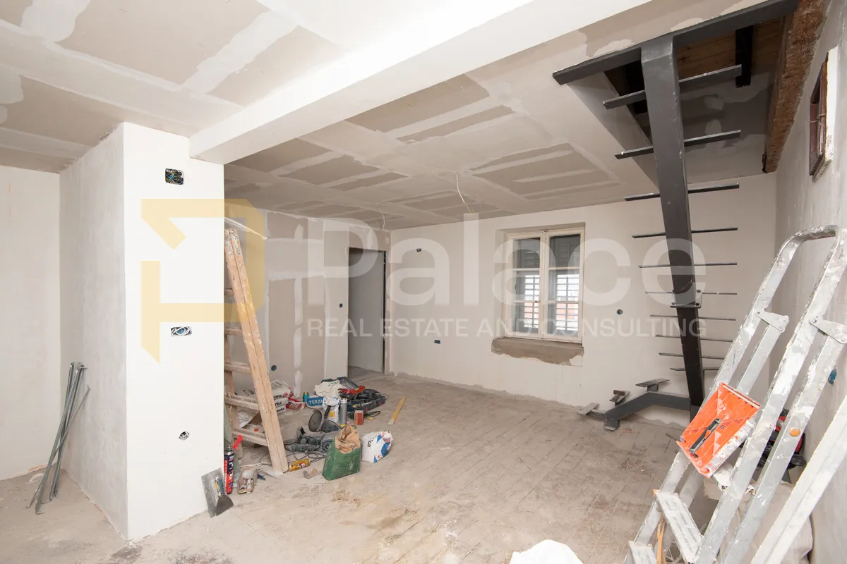 renovirani dvoetažni stan s4 u manjoj zgradi: šibenik-centar, 70 m2 - slika 12