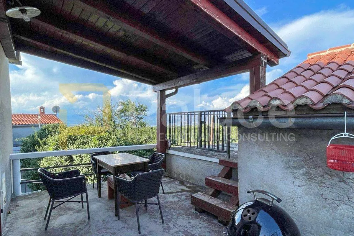 šarmantna kuća na otoku krku – dobrinj, 90 m², 180.000 € - slika 16