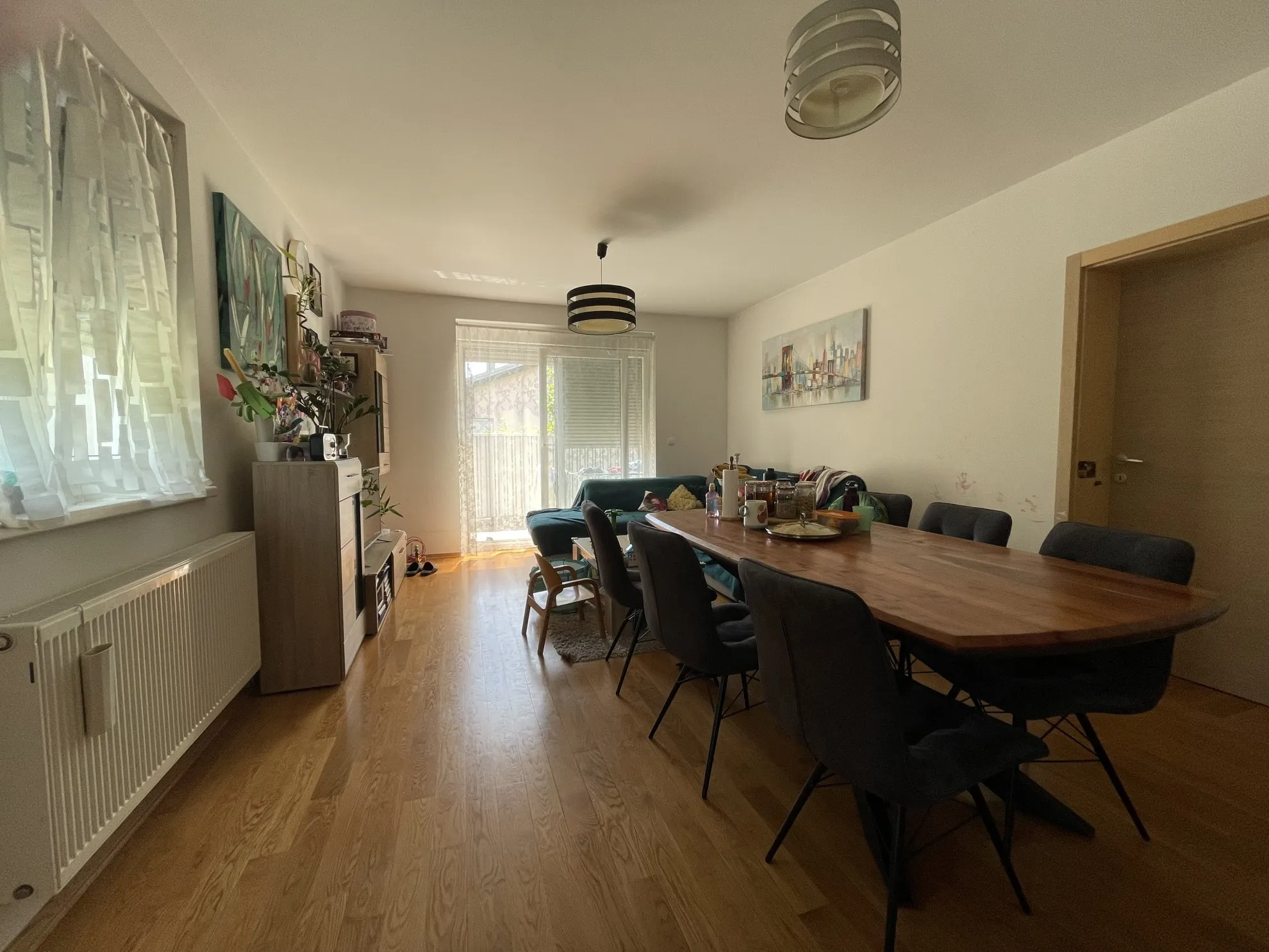 Zagreb-Perjavica: *PERFEKTAN* stan 73 m2 sa dvorištem