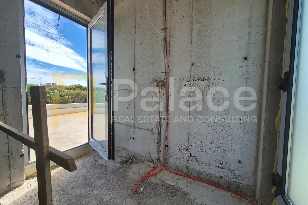 petrčane: penthouse s krovnom terasom i jaccuzijem, 73m2 - slika 8