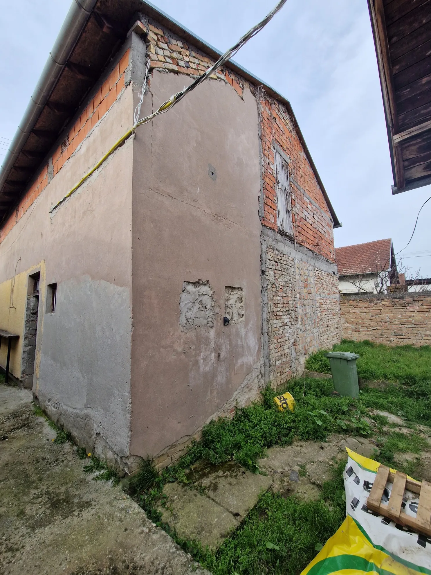 poslovno stambene nekretnine u dardi 475m2 - slika 11