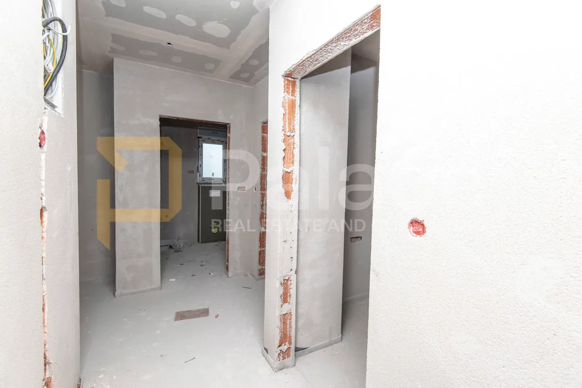trosoban stan u novogradnji s pogledom na more 2.kat - vodice 87m2 - slika 2