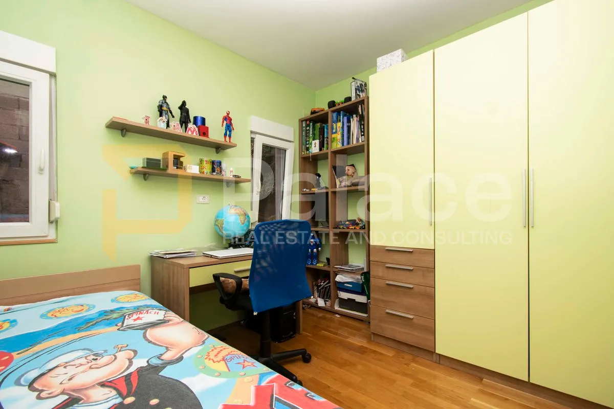kuća: šibenik, 160.00 m2 - slika 8