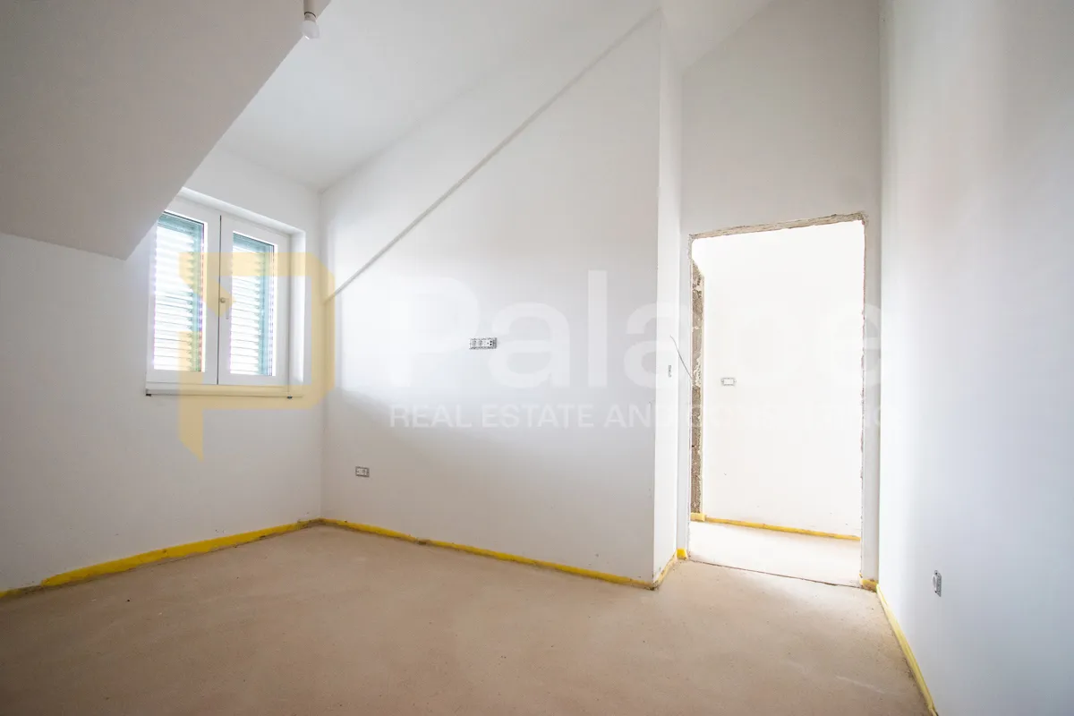 luksuzni penthouse na jedinstvenoj lokaciji u šibeniku sa spektakularnim pogledom na grad - slika 16
